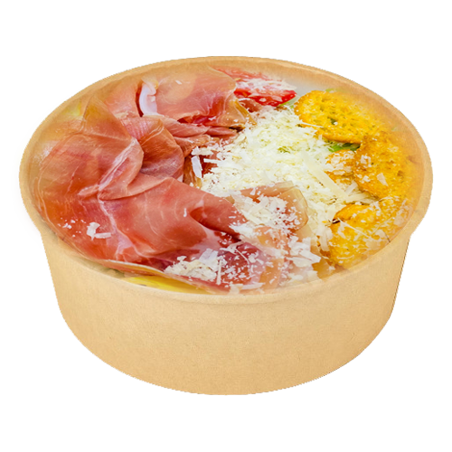 Салат Цезарь с сыровяленым пармским окороком